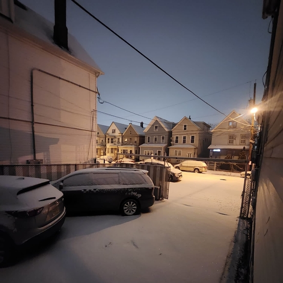 Meet your Posher, Saoni - Picture 1 of 1